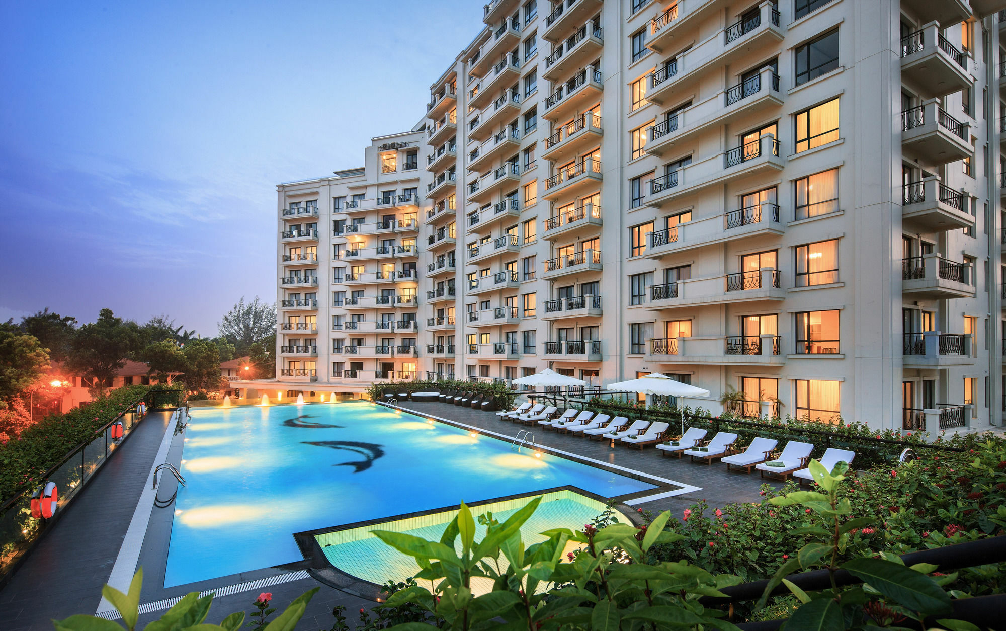 Elegant Suites Westlake Ханой Екстериор снимка